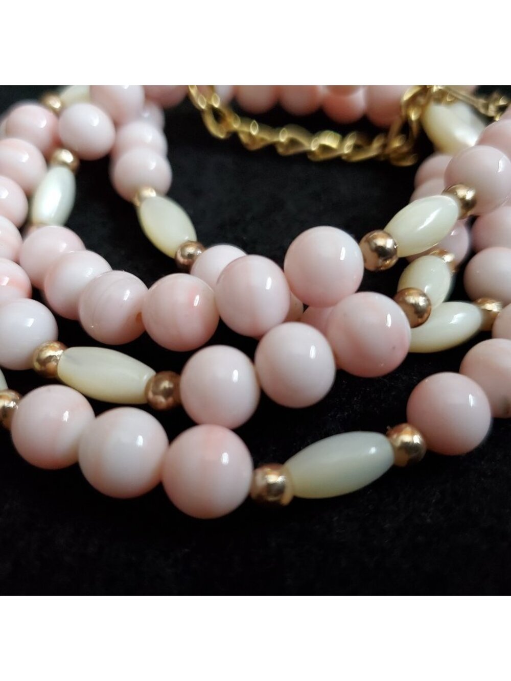 Vintage Glass Beaded Necklace Mother of Pearl Pink White Gold Tone Opera 34-38"